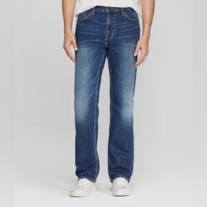 Men's Straight Fit Jeans - Goodfellow & Co - medium blue - size 40 x 32 - new